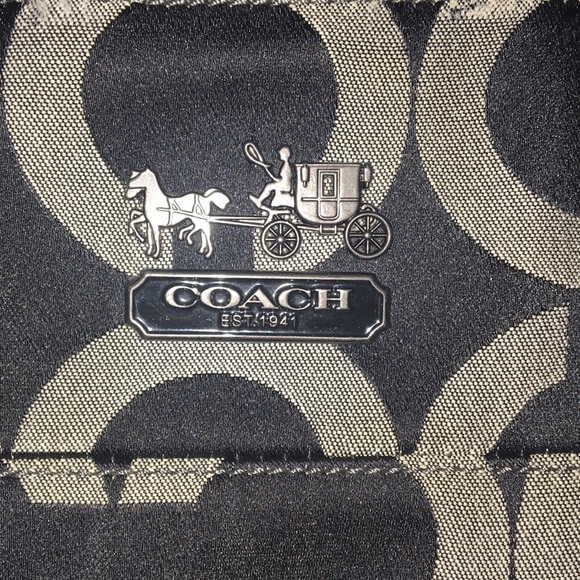 Coach Handbag - Picture 2 of 8